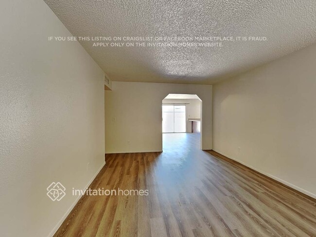 Building Photo - 6919 W Vogel Ave