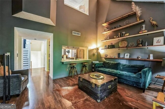 Foto del edificio - 502 Ivy Green Ln SE