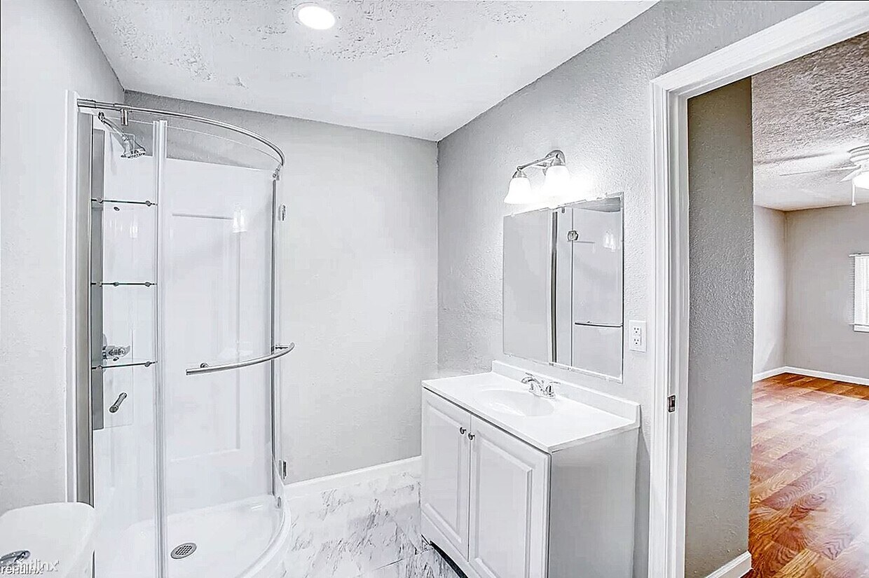 Foto del edificio - 3 br, 2 bath House - 5910 Southtown St