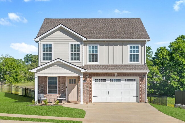 Building Photo - 3 Bedroom 2 1/2 Bath Pet Friendly Home For Rent!