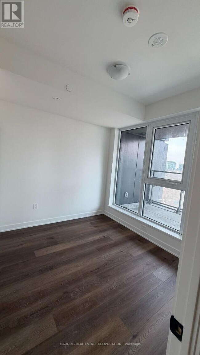 Photo du bâtiment - 5 Quarrington Ln