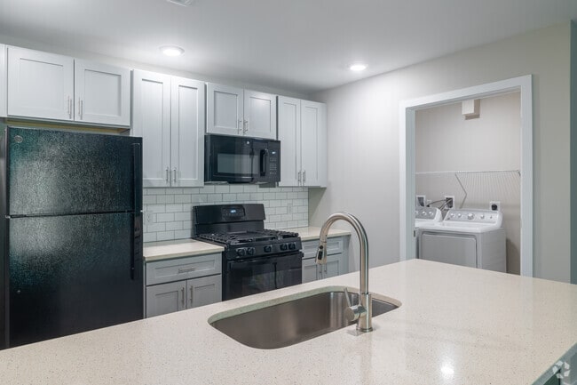 Interior Photo - Commerce Park Apartments