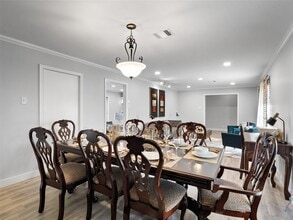 Building Photo - 9403 Timberside Dr