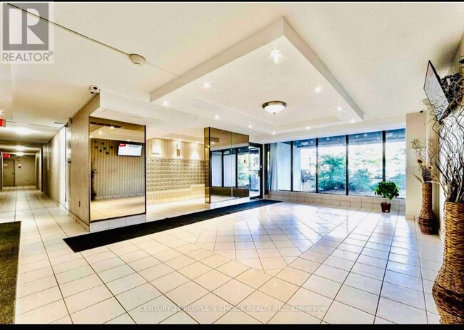 Building Photo - 21 Knightsbridge Rd