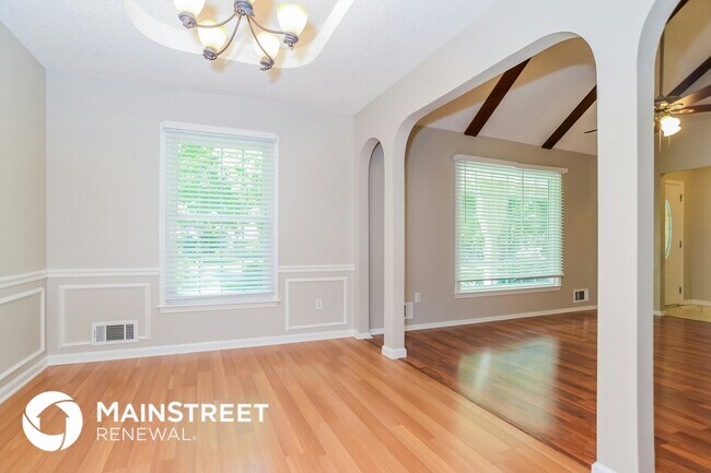 Foto del edificio - 8800 W 92nd St