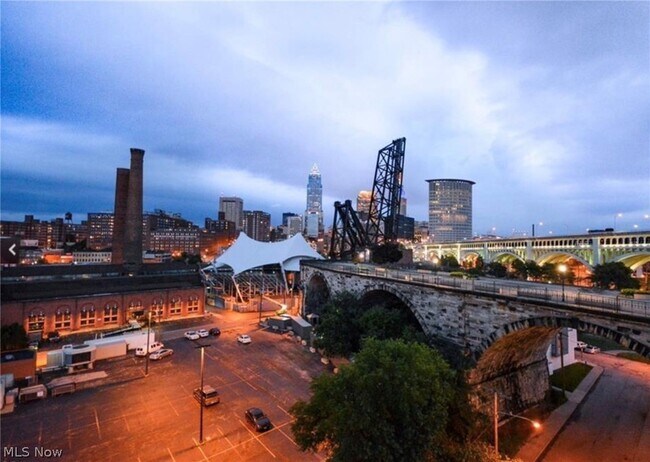 Foto del edificio - 1237 Washington Ave