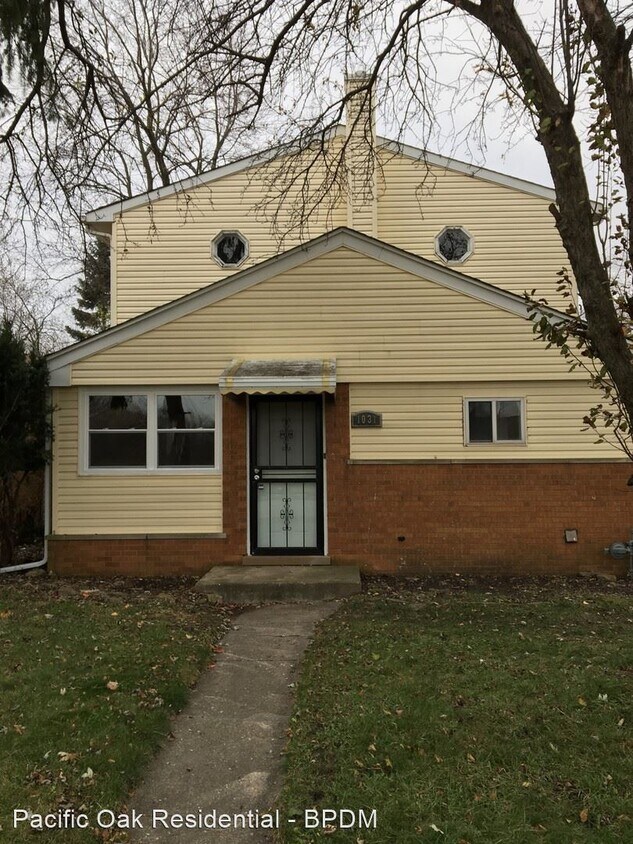 3 br, 2 bath House 1031 East 142nd St House Rental in Dolton, IL