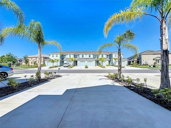 Building Photo - 11826 Sky Acrs Ter