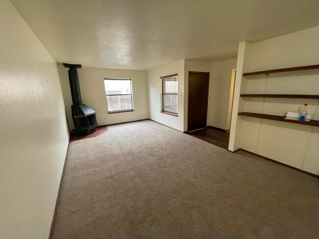 Foto del edificio - 2817 Palo Verde Dr NE