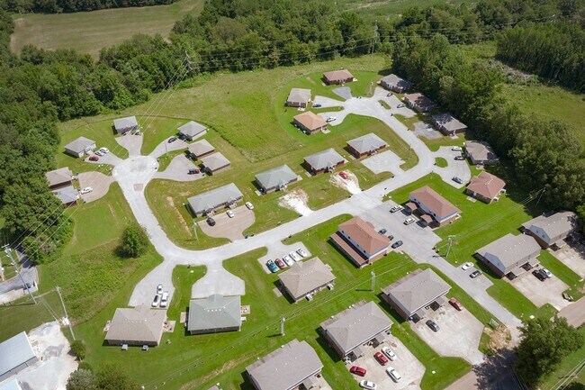 Building Photo - 104 Bo Drive