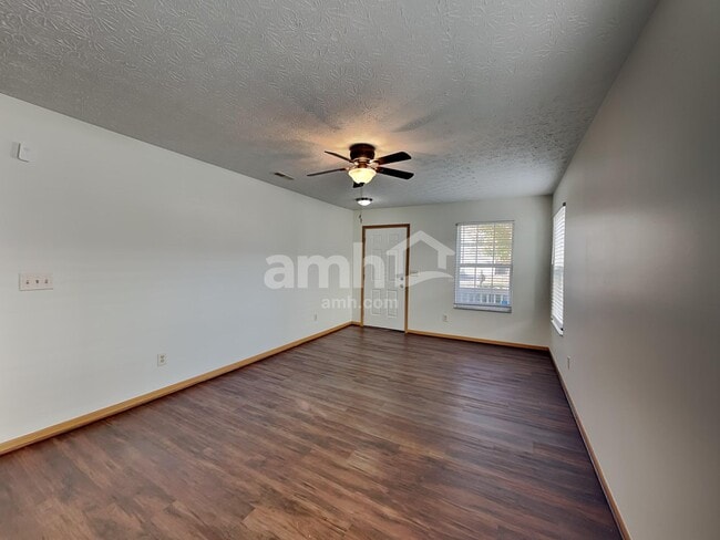 Foto del edificio - 3852 Winding Twig Dr