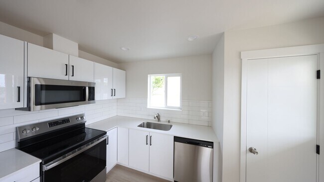 Building Photo - #N-V#Barrington476
