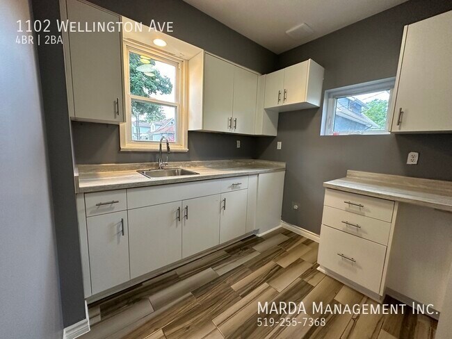 Building Photo - SPACIOUS 4 BED/2BATH HOUSE WITH BASEMENT! + UTILITIES!