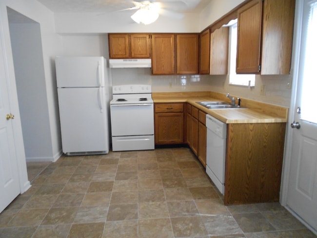 Photo - 1725 Kim Watt Dr Townhome