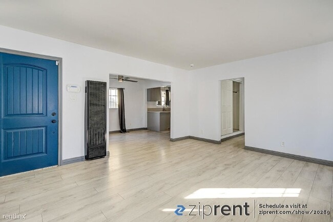 Building Photo - 3 br, 1 bath House - 1104 West 67th Street...