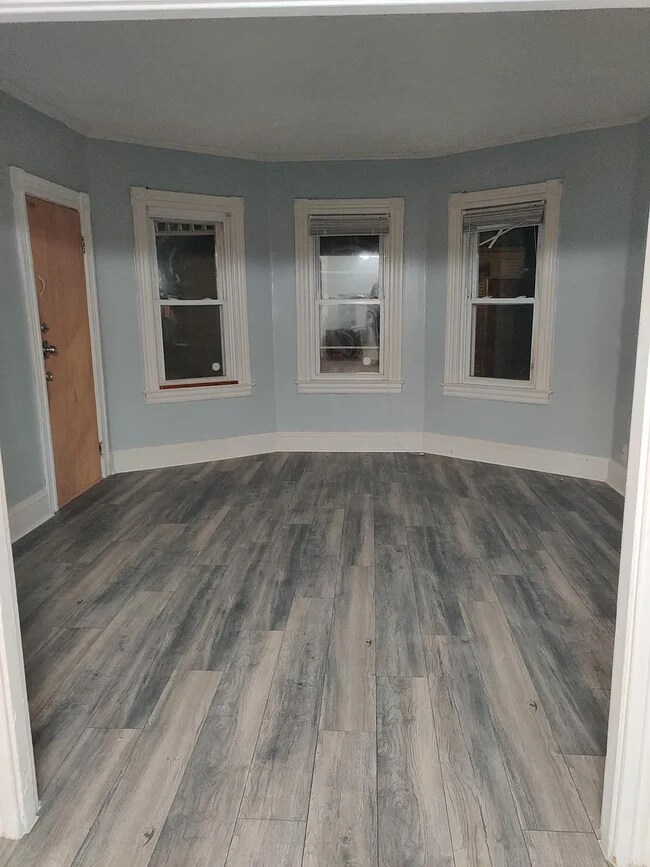 Living Room - 14 De Soto St