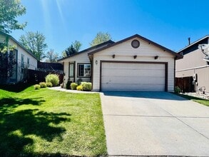 Building Photo - 1585 Roma Ct