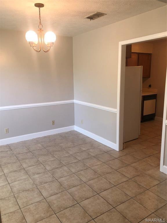 Building Photo - 1614 Sandstone Ct