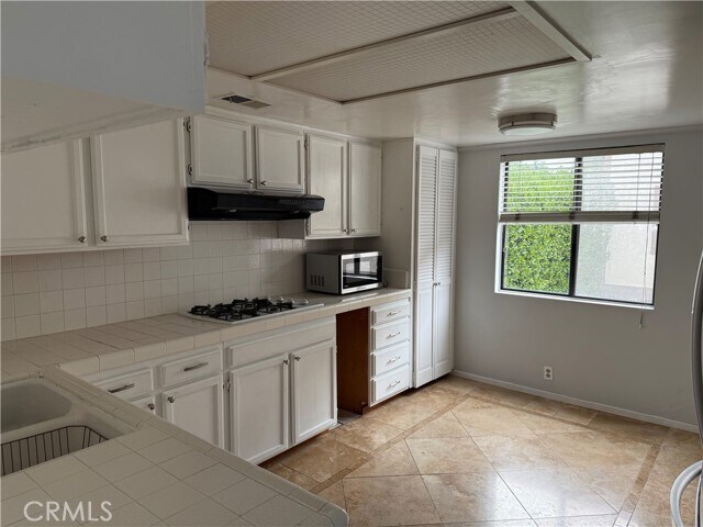 Building Photo - 1145 Arcadia Ave