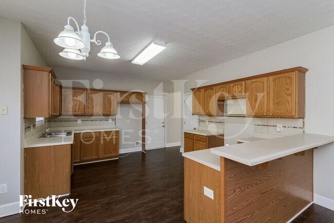 Foto del edificio - 915 Midway Rd