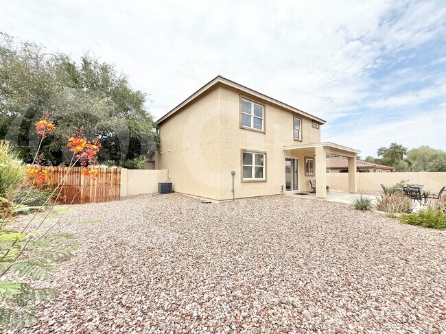 Building Photo - 17143 W Tara Ln