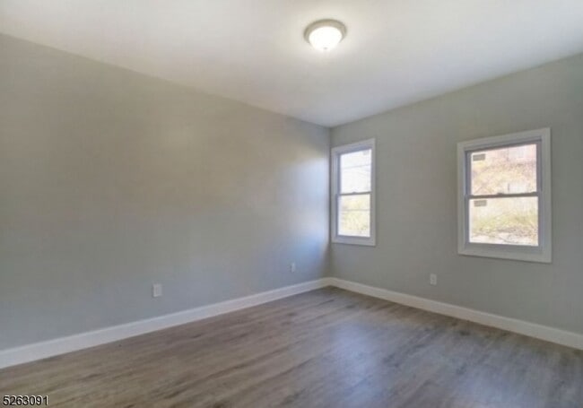 Building Photo - 76 Highland Ave