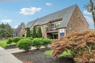 Building Photo - The Crossings at Neshaminy Apartments