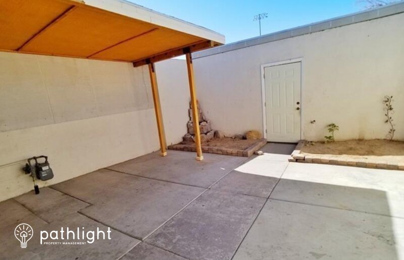 Building Photo - 3111 Chadford Pl