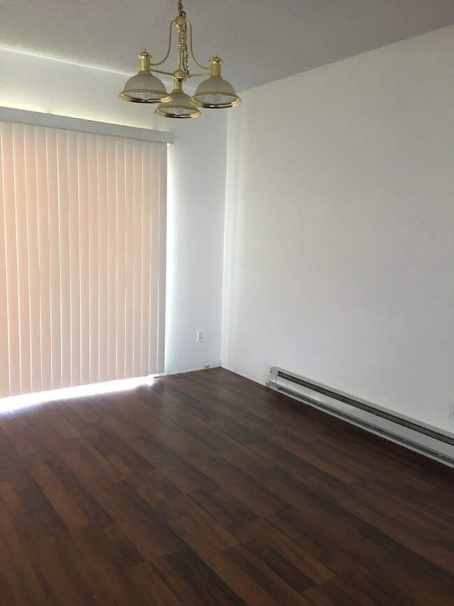 Building Photo - Fairchild AirForce Base 3 Bedroom 1 Bath Home