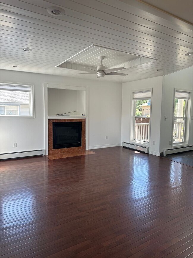 Foto del edificio - 850 Mountain View Dr