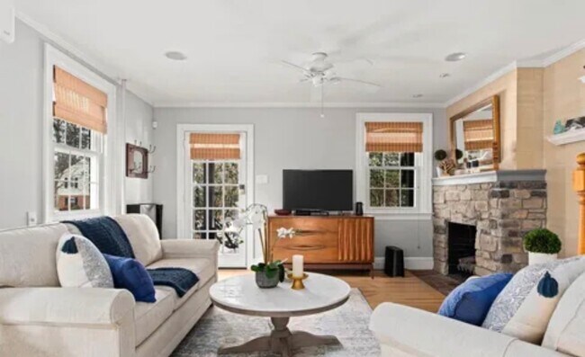 Foto del edificio - 444 St Davids Ave