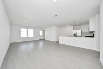 Building Photo - 29010 Pearl Barley Wy