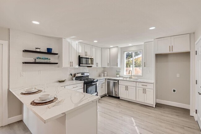 Building Photo - 3006 Thunder Dr
