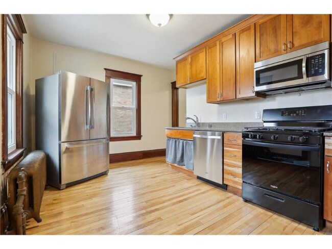 Building Photo - 1629 St Anthony Ave
