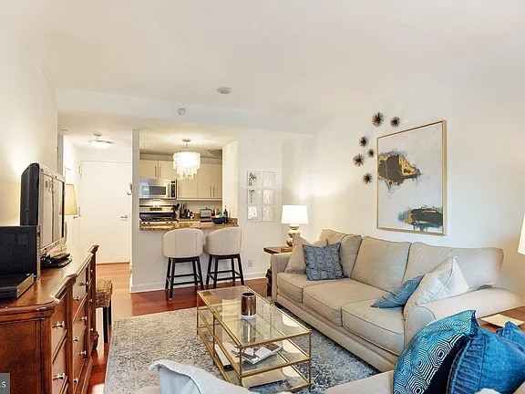 Photo - 225 S 18th St Apartment