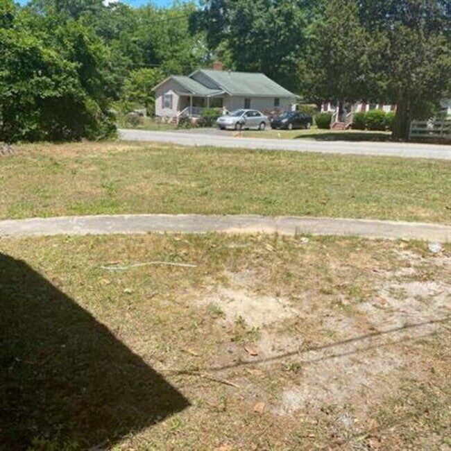 Foto del edificio - 112 Second St SW