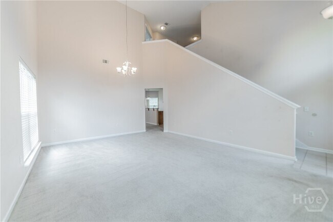Building Photo - 504 Golden Grove Ln