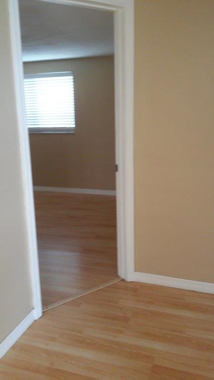 Building Photo - Beautiful 2/2/1 1600 Sq. Ft. with fenced y...