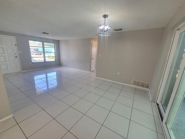 Foto del edificio - 10114 Old Orchard Lane