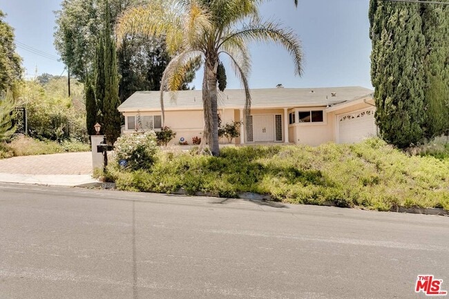 Foto del edificio - 3401 Alginet Dr