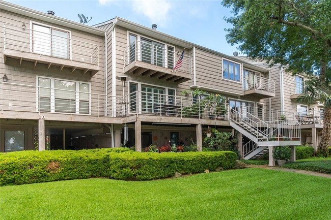Foto del edificio - 17 Lakewood Ln