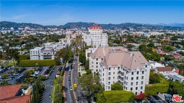 Foto del edificio - 316 N Rossmore Ave