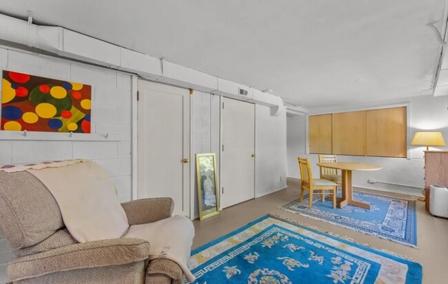 Foto del edificio - 6930 SW Brier Pl