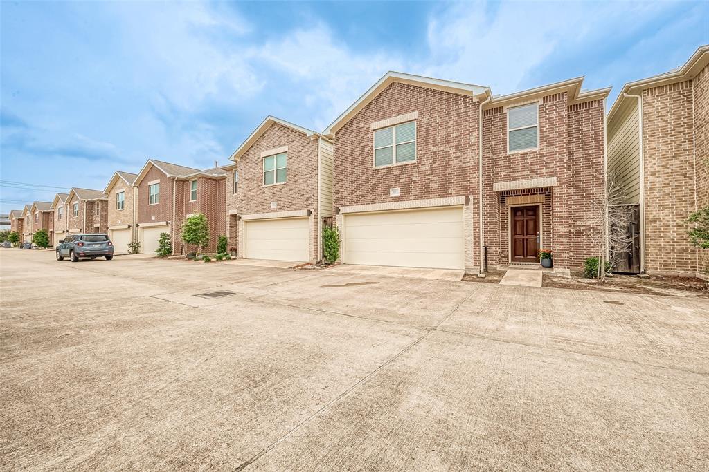 Foto principal - 3722 Main Poplar Dr
