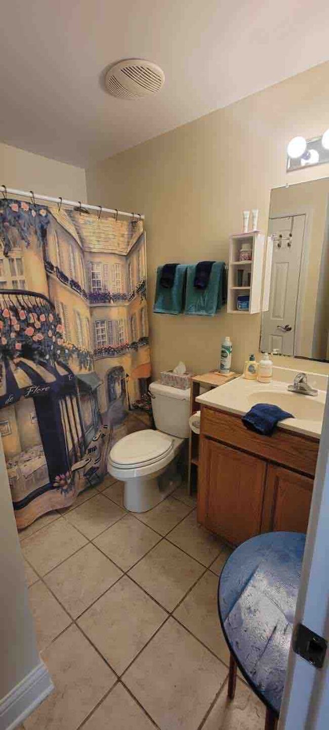 Building Photo - 1678 Beach Blvd