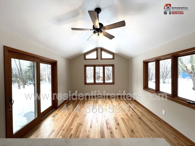 Building Photo - 13311 W Ferguson Rd