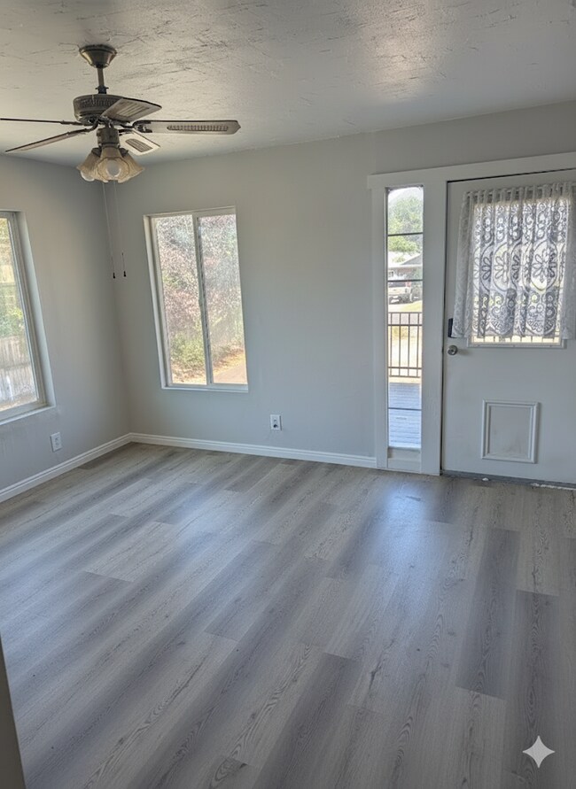 Living Room - 960 E 2680 N