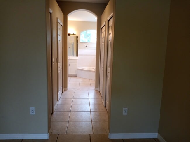 Building Photo - 6506 Waters Edge Way