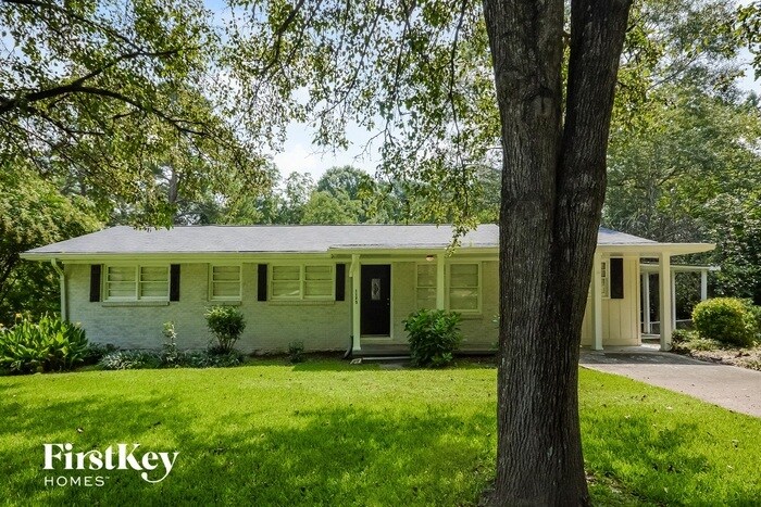 Foto principal - 1175 Milstead Ave NE