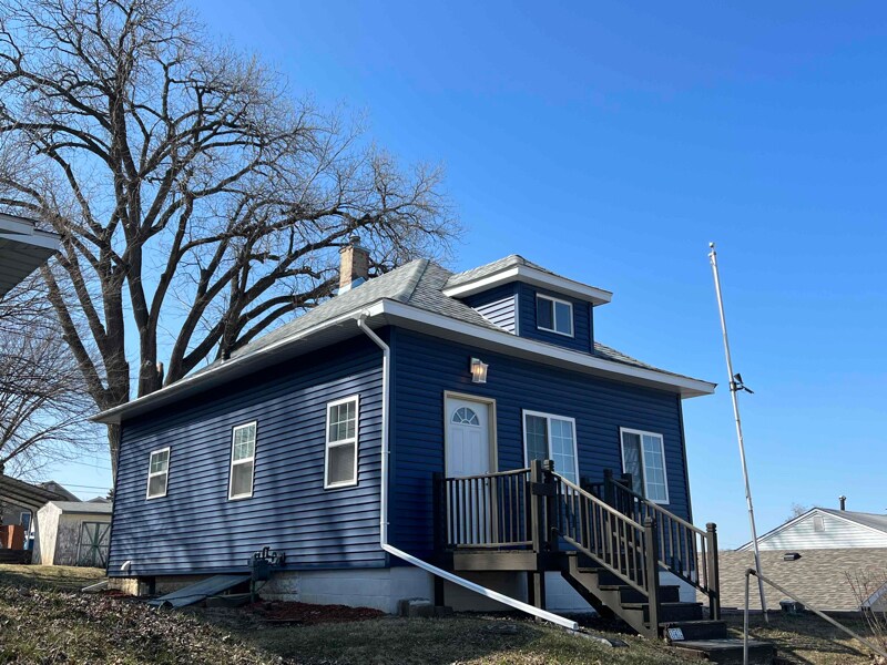 142 5th St, Silvis, IL 61282 House Rental in Silvis, IL